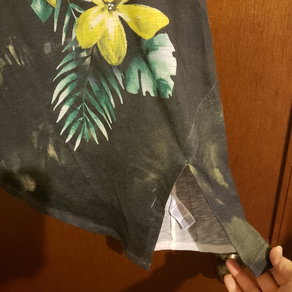 Blouse - Picture 2 of 7
